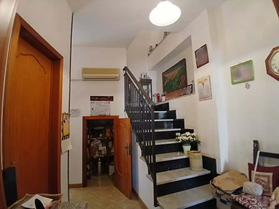 Immagine 25 di Casa indipendente in vendita  a Modica