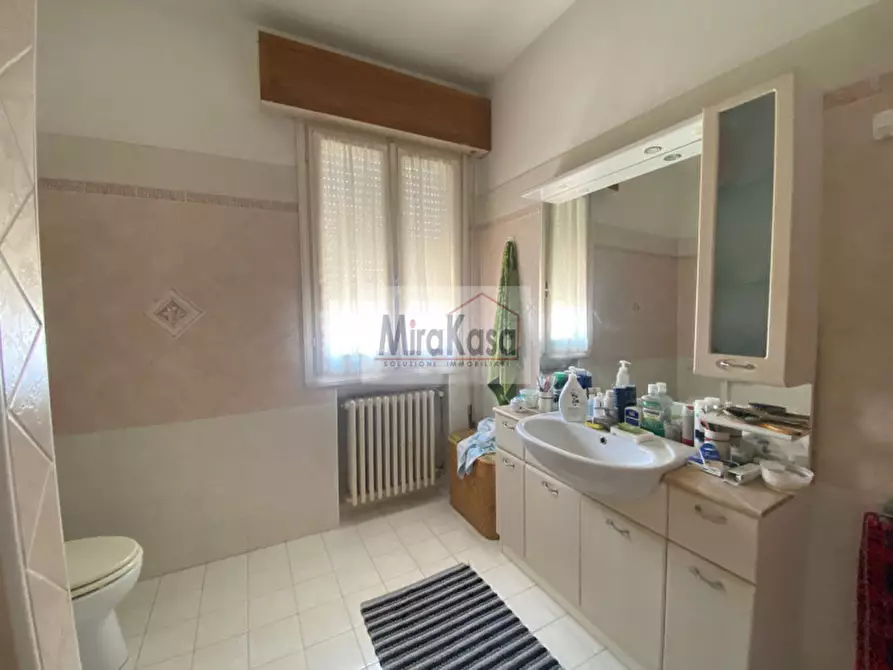 Immagine 15 di Appartamento in vendita  in Via Lorenzo Ghiberti a Cervia