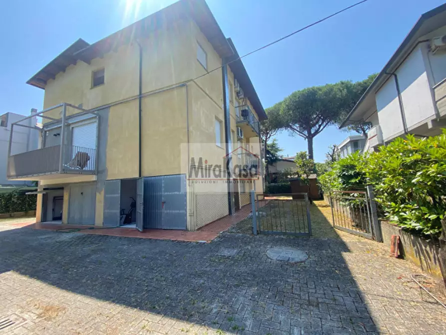Immagine 22 di Appartamento in vendita  in Via Lorenzo Ghiberti a Cervia