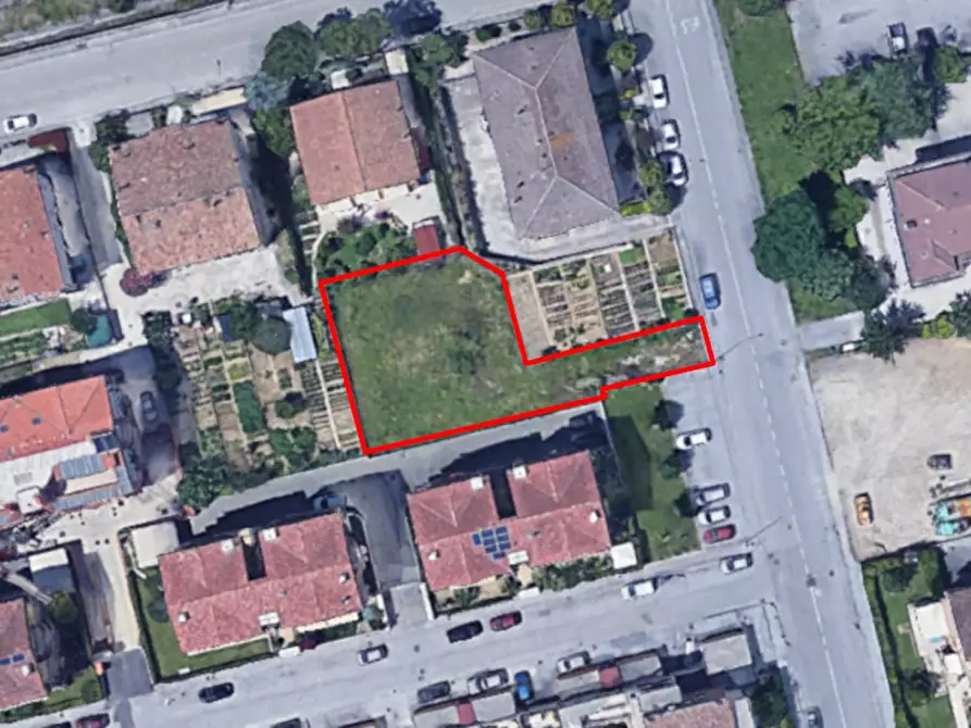 Immagine 1 di Terreno in vendita  in Via R. Sanzio, 60033 Chiaravalle AN, Italia a Chiaravalle