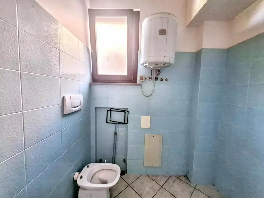 Immagine 7 di Negozio in vendita  in Via Selva, 60037 Monte San Vito AN, Italia a Monte San Vito