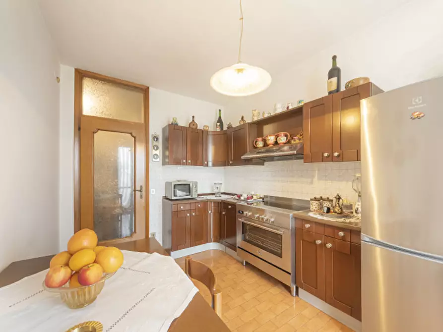 Immagine 3 di Appartamento in vendita  in Via Zermanese a Treviso