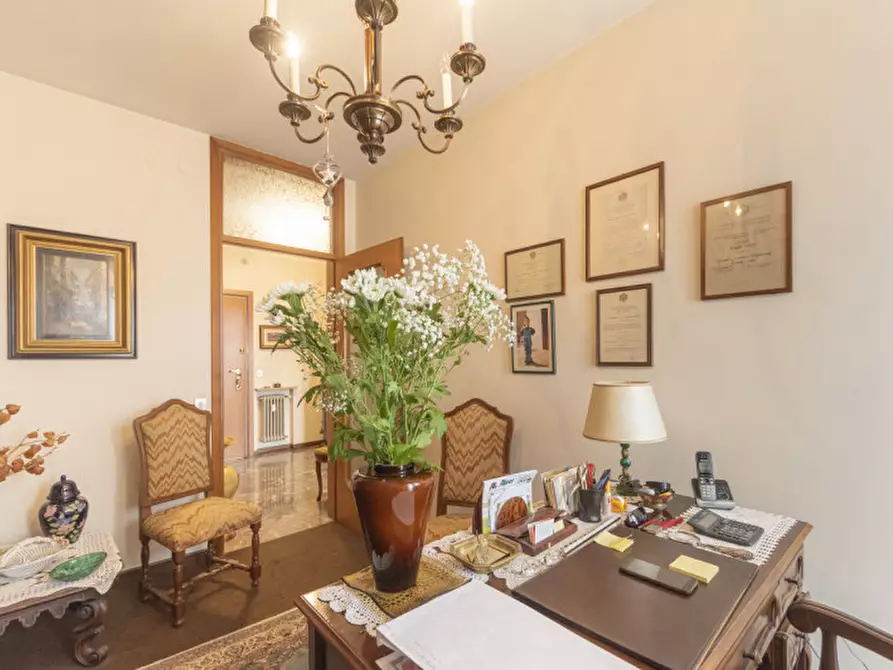 Immagine 6 di Appartamento in vendita  in Via Zermanese a Treviso