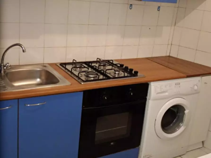 Immagine 1 di Appartamento in vendita  a Urbino