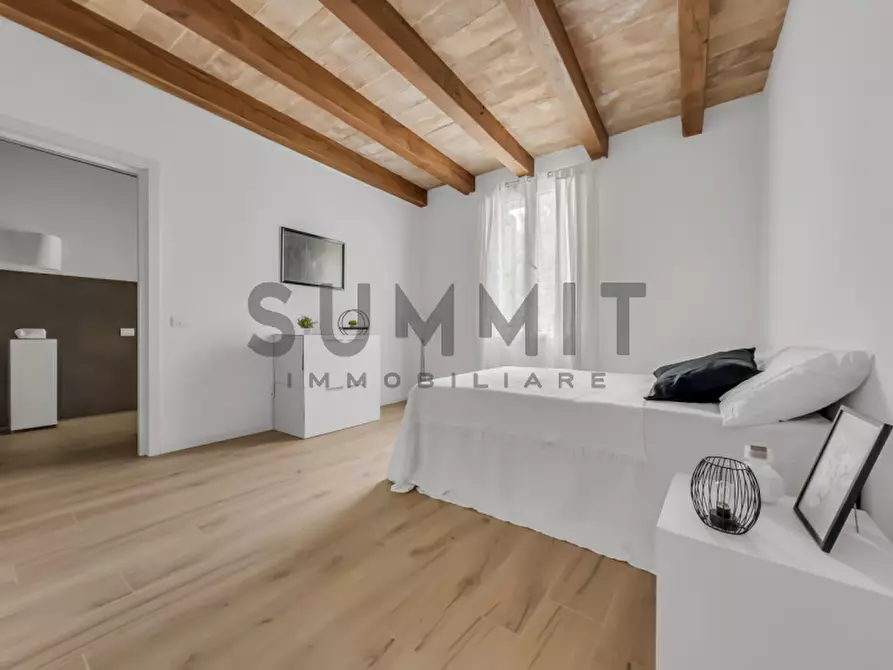 Immagine 13 di Appartamento in vendita  in via Pasubio a Schio