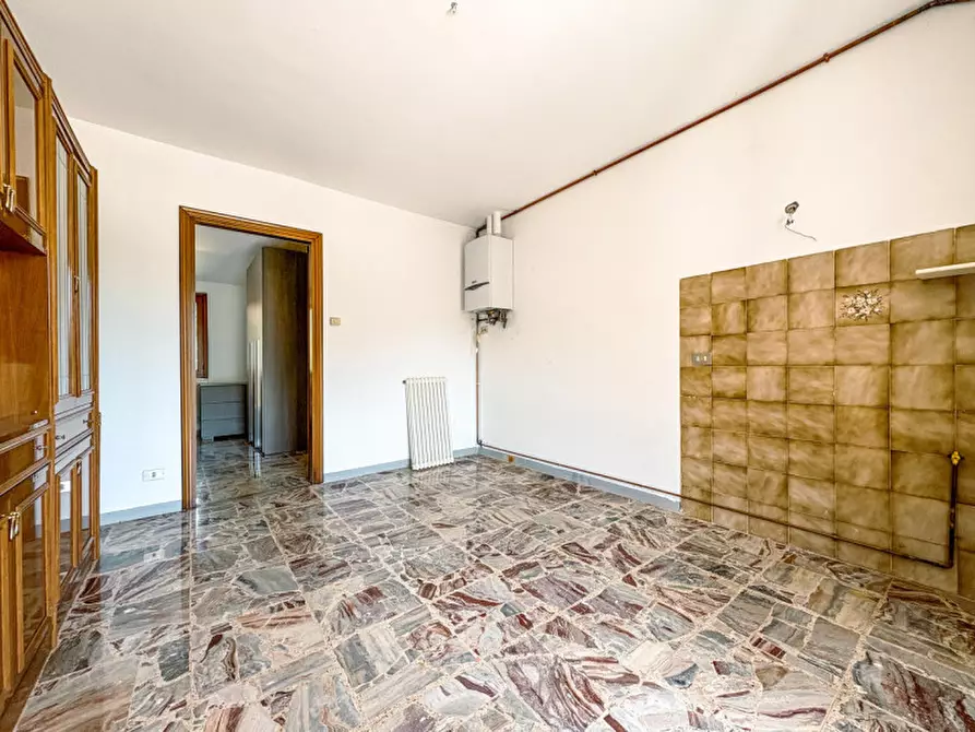 Immagine 6 di Appartamento in vendita  in Via Alto Vergante 226 a Brovello-Carpugnino