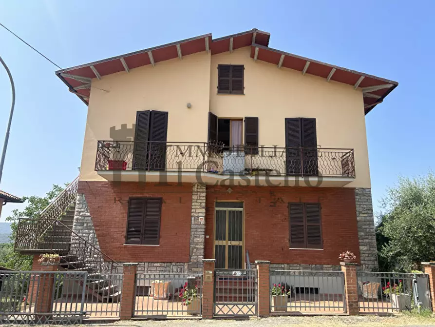 Immagine 3 di Casa indipendente in vendita  in Via del Lago a Panicale