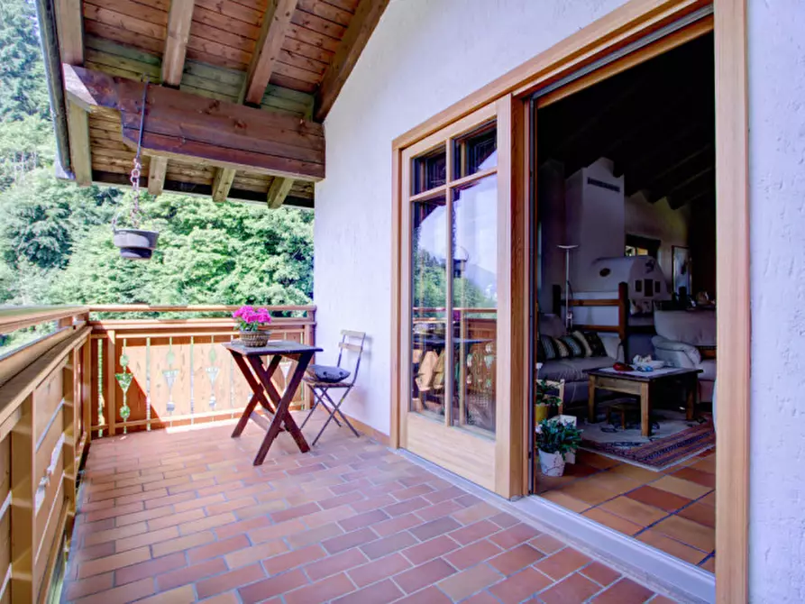 Immagine 9 di Villa in vendita  in Via delle Capre a Spiazzo