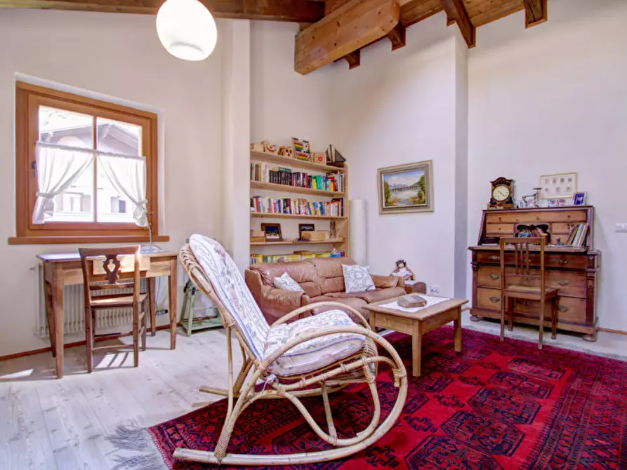 Immagine 10 di Villa in vendita  in Via delle Capre a Spiazzo