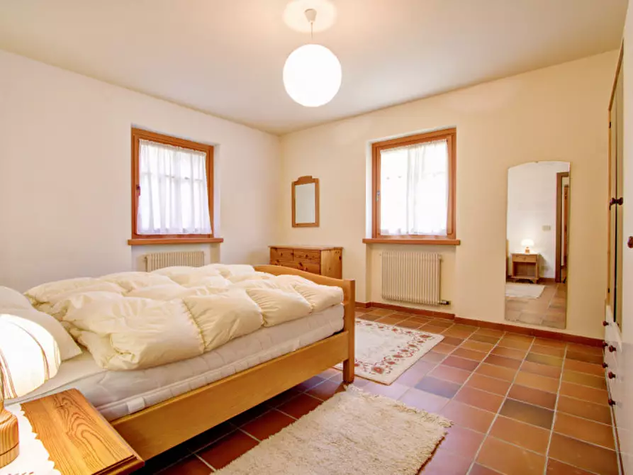 Immagine 12 di Villa in vendita  in Via delle Capre a Spiazzo