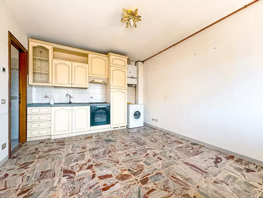 Immagine 1 di Appartamento in vendita  in Via Alto Vergante 226 a Brovello-Carpugnino