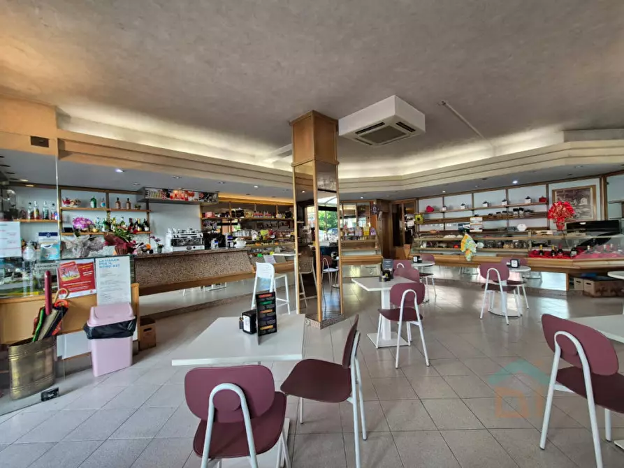 Immagine 14 di Attività commerciale in vendita  in Via Roma a Cervignano Del Friuli