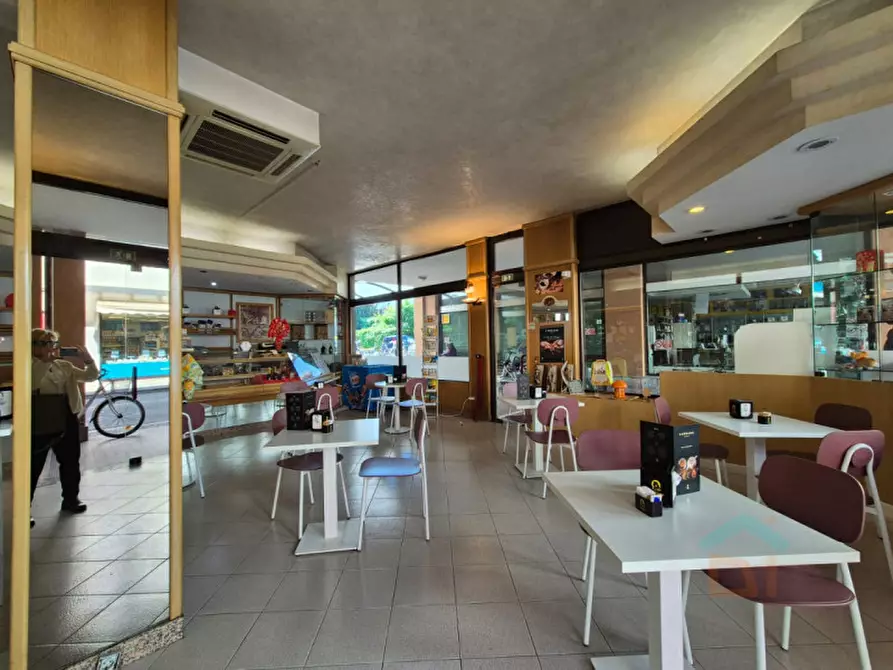 Immagine 17 di Attività commerciale in vendita  in Via Roma a Cervignano Del Friuli