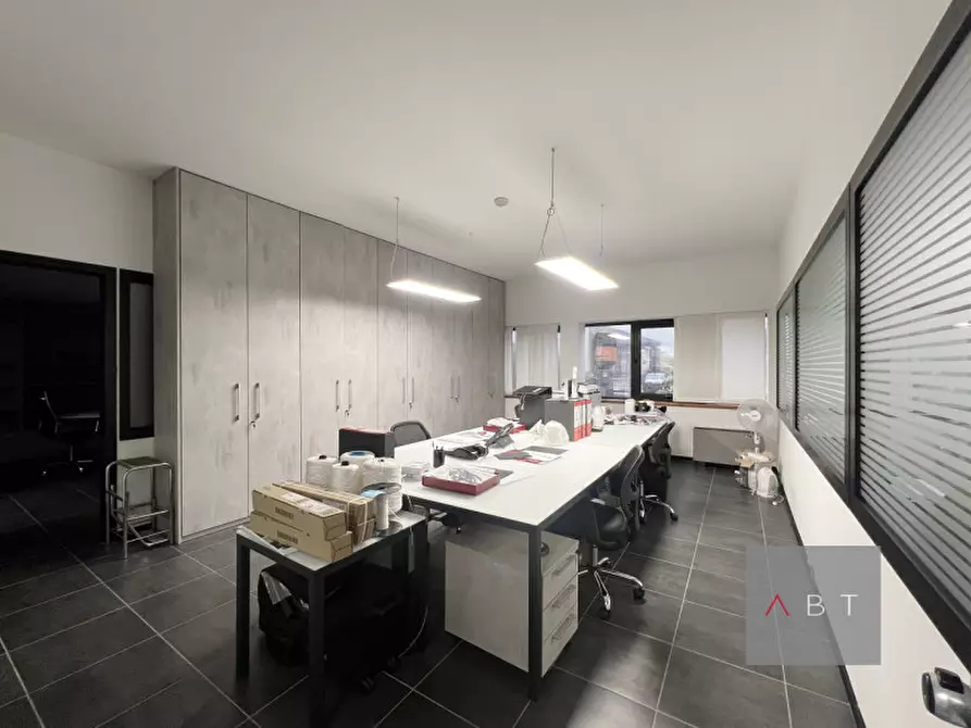 Immagine 4 di Capannone industriale in vendita  a Caerano Di San Marco