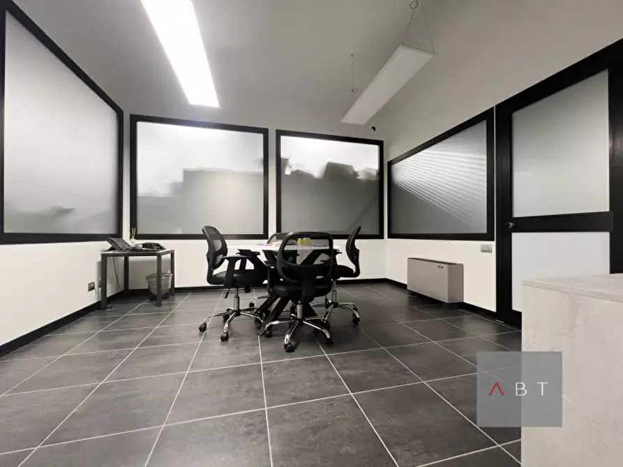 Immagine 6 di Capannone industriale in vendita  a Caerano Di San Marco