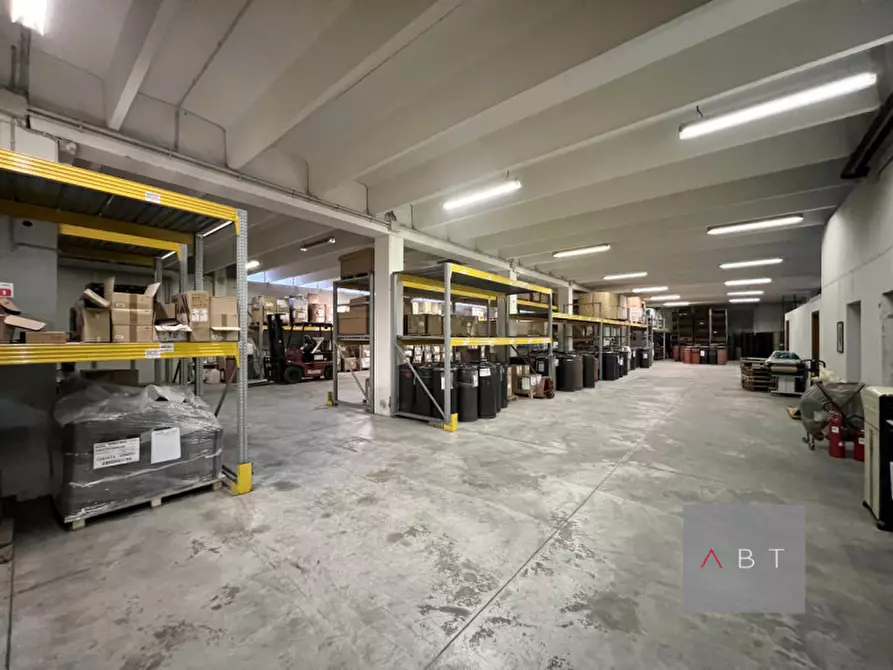 Immagine 12 di Capannone industriale in vendita  a Caerano Di San Marco