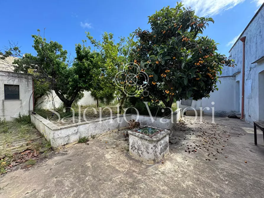 Immagine 21 di Villa in vendita  in Via Nizza 48 a Taviano