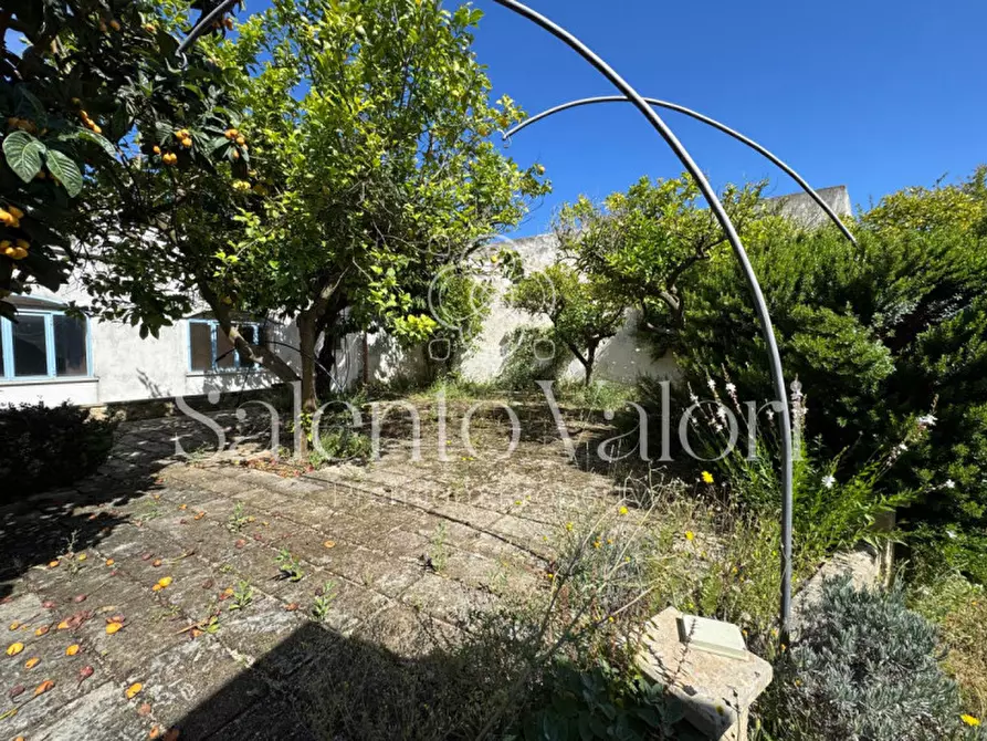 Immagine 23 di Villa in vendita  in Via Nizza 48 a Taviano