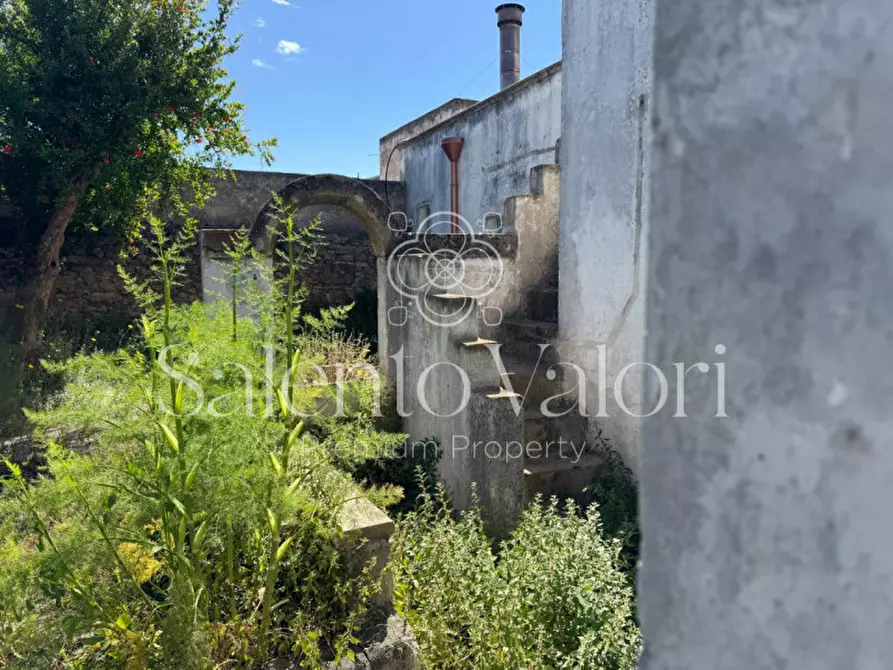 Immagine 25 di Villa in vendita  in Via Nizza 48 a Taviano