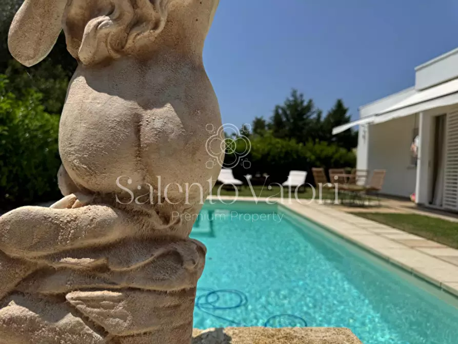 Immagine 1 di Villa in vendita  in Strada Carpignana Superiore 63/A a Galatone