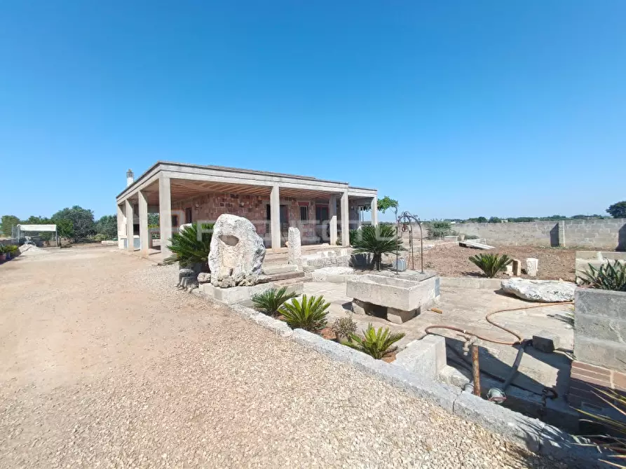 Immagine 2 di Casa indipendente in vendita  in Via Marcella a Corigliano D'otranto