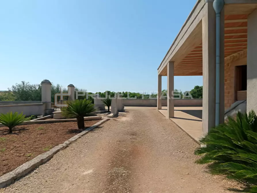 Immagine 15 di Casa indipendente in vendita  in Via Marcella a Corigliano D'otranto