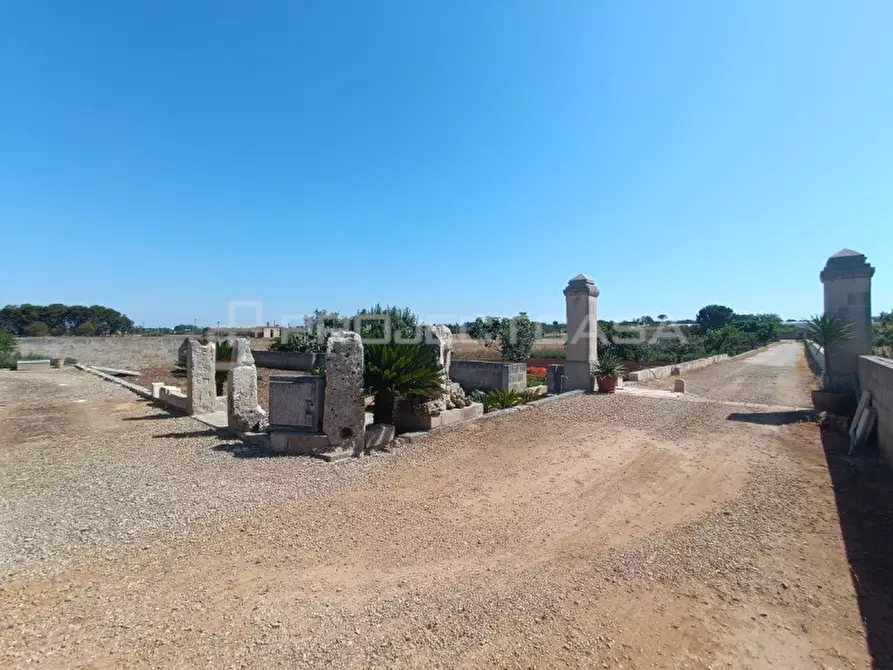 Immagine 21 di Casa indipendente in vendita  in Via Marcella a Corigliano D'otranto