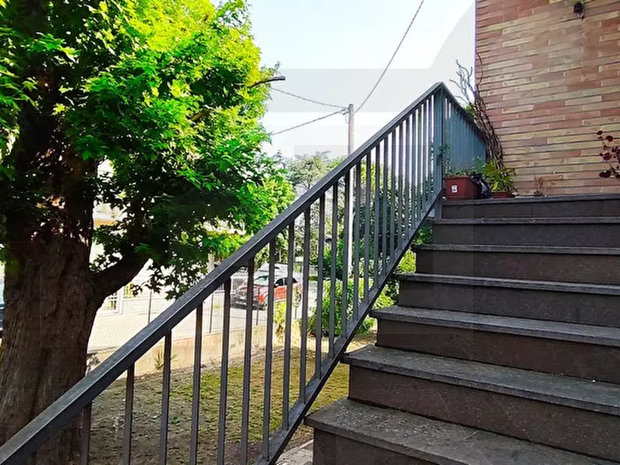 Immagine 5 di Casa indipendente in vendita  in via reno a Bagnacavallo