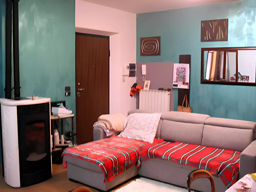 Immagine 3 di Appartamento in vendita  in Via Ticino 5 a Panicale