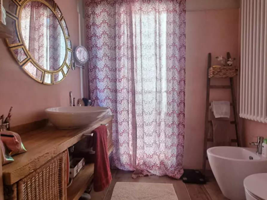 Immagine 6 di Appartamento in vendita  in VIA GIOBERTI a Firenze