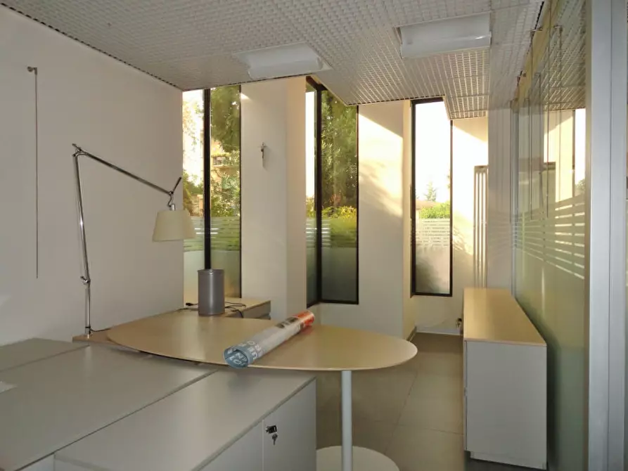 Immagine 5 di Ufficio in vendita  in via battaglione framarin a Vicenza