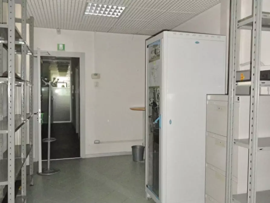 Immagine 8 di Ufficio in vendita  in via battaglione framarin a Vicenza