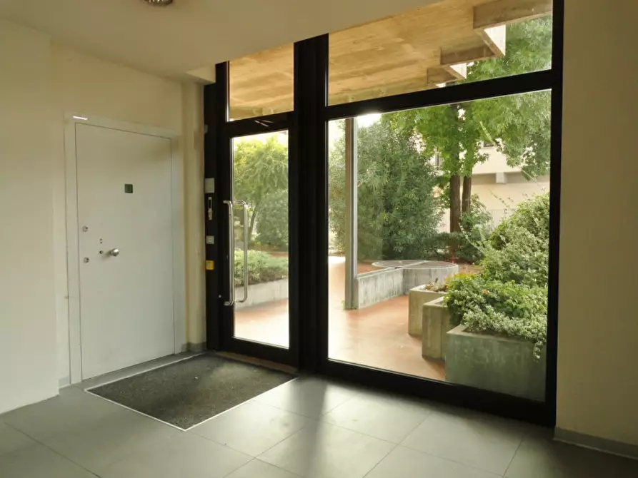 Immagine 12 di Ufficio in vendita  in via battaglione framarin a Vicenza