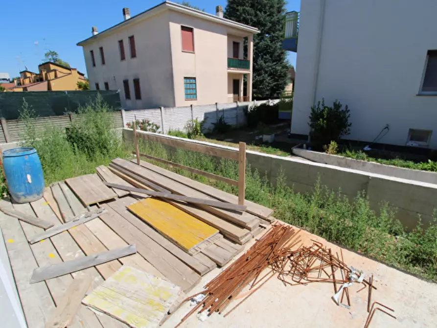 Immagine 37 di Casa bifamiliare in vendita  in Via Vittorio Alfieri a Vedano Al Lambro