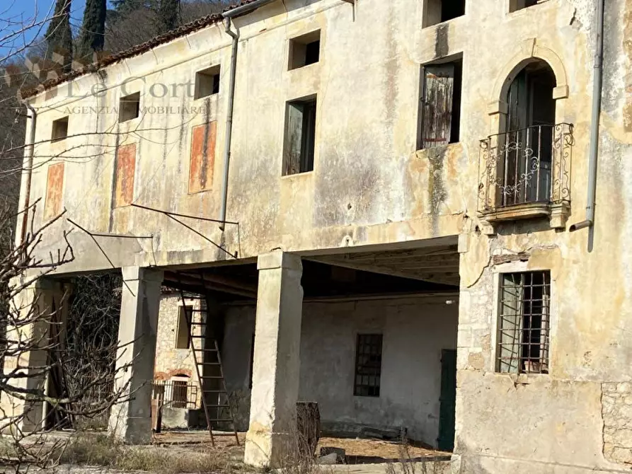 Immagine 4 di Rustico / casale in vendita  a Arcugnano