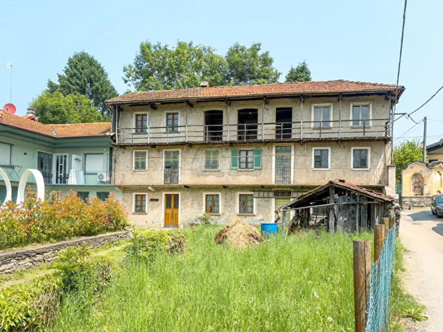 Immagine 13 di Rustico / casale in vendita  in Via Adolfo Peroni 2 a Miasino