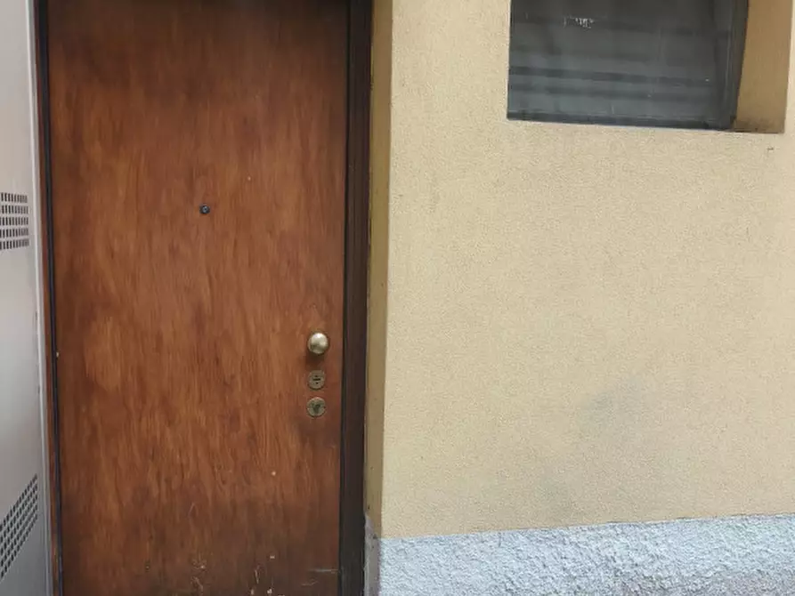 Immagine 2 di Attività commerciale in vendita  in via Madonna 98 a Rho