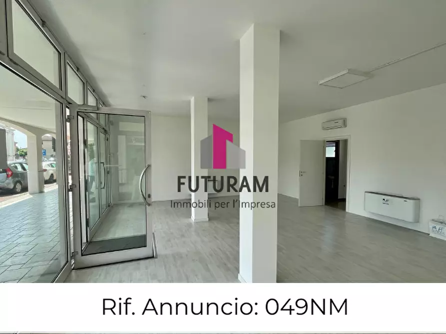 Immagine 1 di Negozio in affitto  in via roma 1 a Pianiga