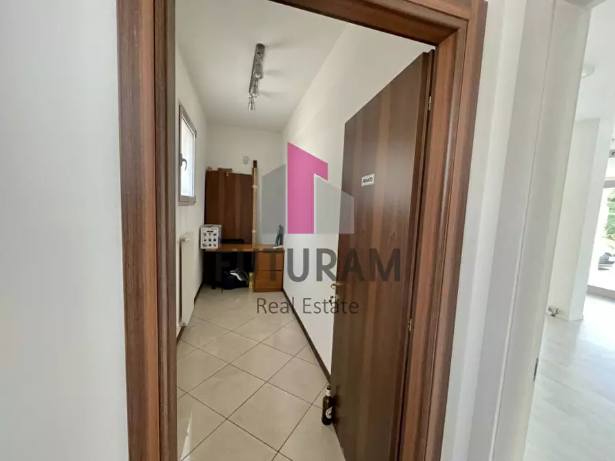 Immagine 16 di Negozio in affitto  in via roma 1 a Pianiga