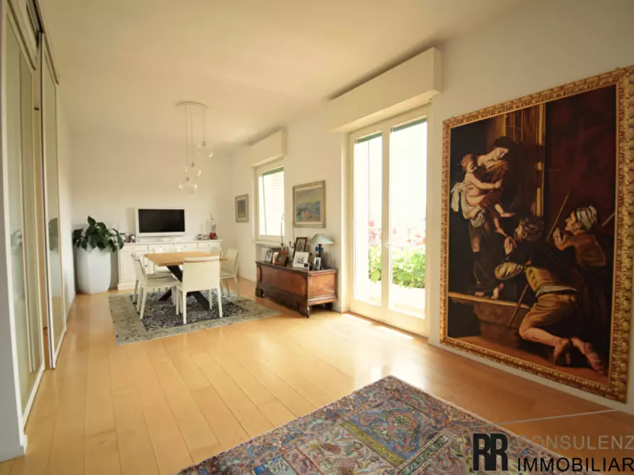 Immagine 4 di Appartamento in vendita  in Via della Valverde a Verona