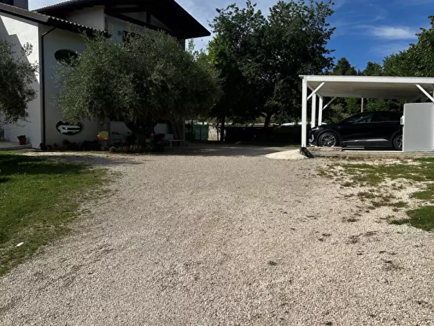 Immagine 2 di Casa indipendente in vendita  a Elice