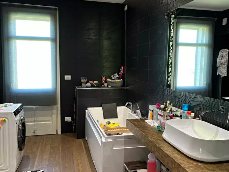 Immagine 4 di Casa indipendente in vendita  a Elice