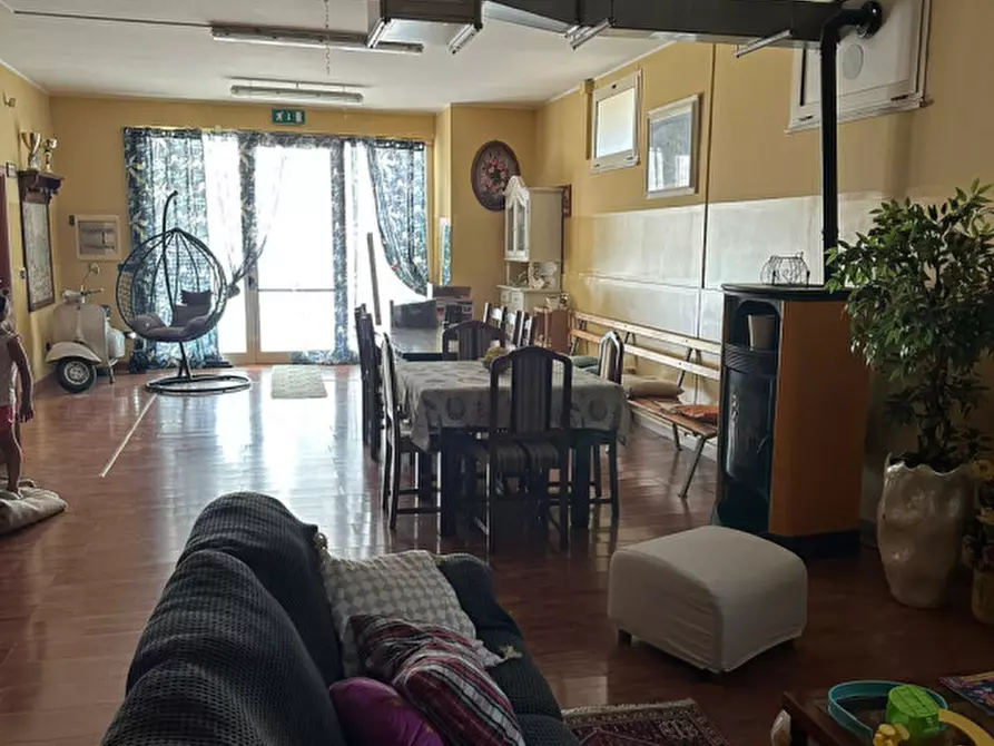 Immagine 31 di Casa indipendente in vendita  a Elice