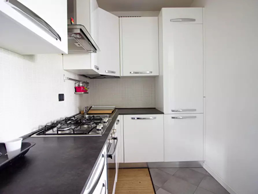 Immagine 6 di Appartamento in vendita  a Casorate Primo