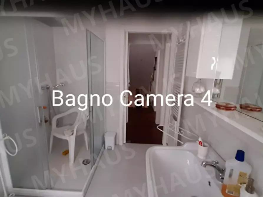 Immagine 33 di Villa in vendita  in Via Levanto 248 a Cesena