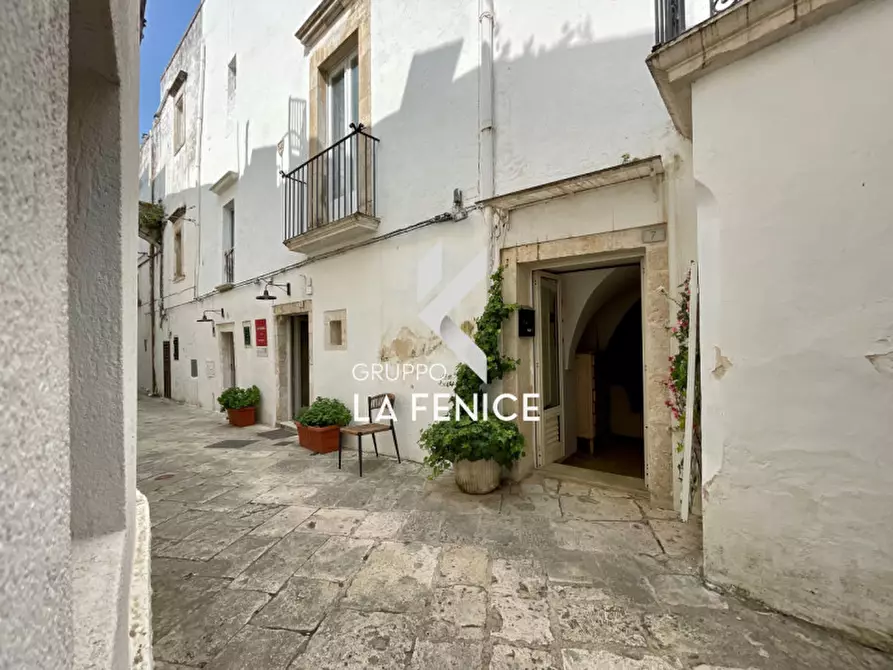 Immagine 2 di Casa indipendente in vendita  in vico Cesare Battisti, 7 a Locorotondo