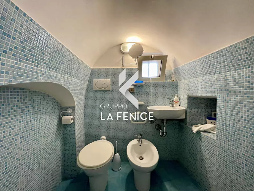 Immagine 12 di Casa indipendente in vendita  in vico Cesare Battisti, 7 a Locorotondo