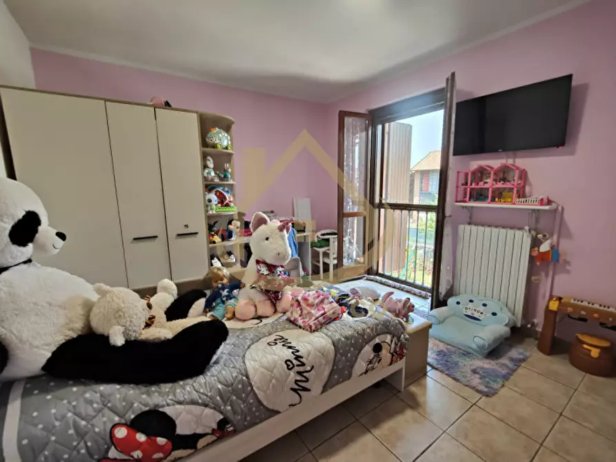 Immagine 15 di Casa indipendente in vendita  in Via Giuseppe Campana a Cilavegna