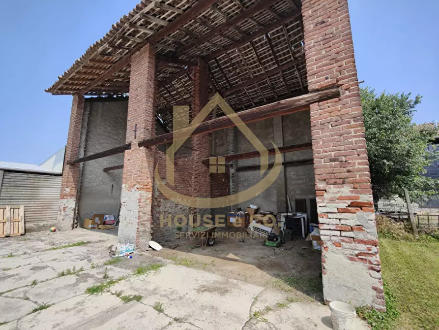 Immagine 29 di Casa indipendente in vendita  in Via Giuseppe Campana a Cilavegna