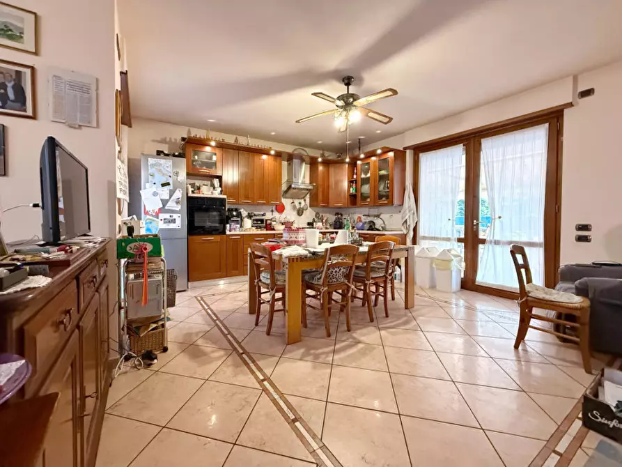 Immagine 4 di Casa bifamiliare in vendita  in Via Massimo Spiritini 15 a Zevio